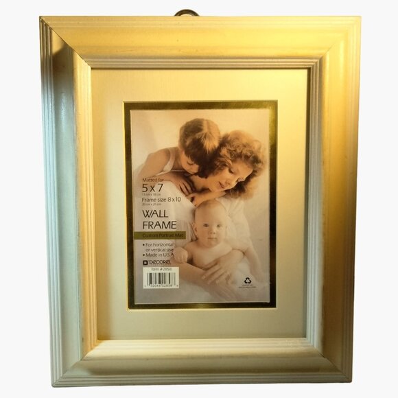 Decorol Gold Wall Frame 8x10 Custom Portrait Mat 5x7 No Glass - Picture 1 of 4